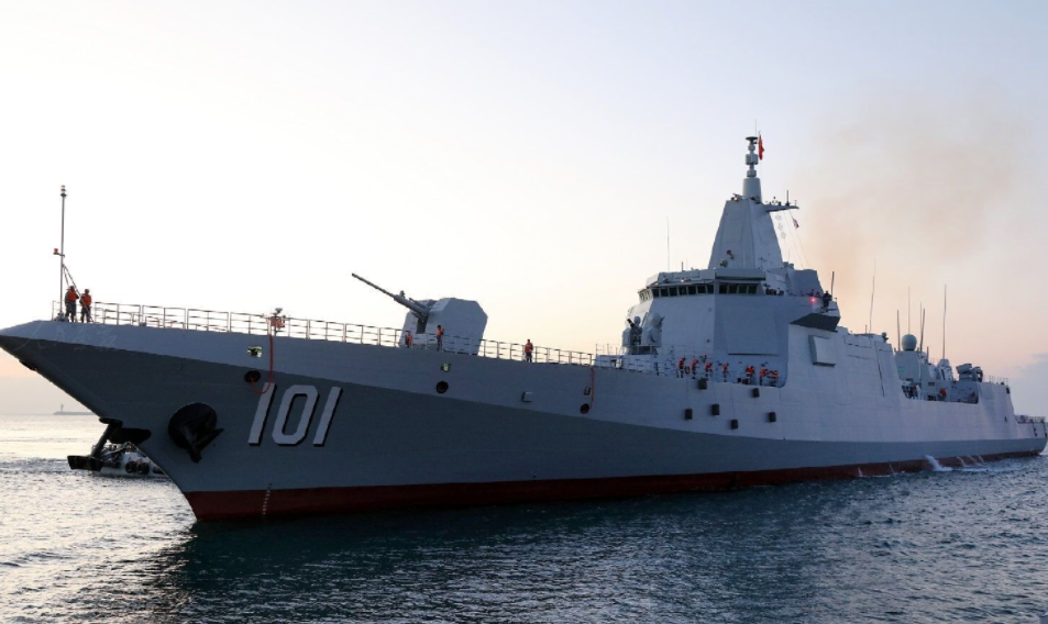 ���񺣾���������ģʽ����һ��055�����γ�ս�������ϲ������µ�