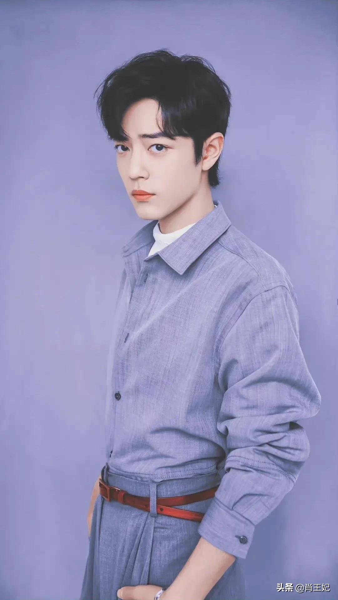 桃桃的一组生图,肖战的眼睛真好看,灵气逼人鲜花与少年绝配