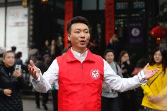 康辉：高考分数超清北，却被人暗中顶替，父亲奔波多次才查明真相