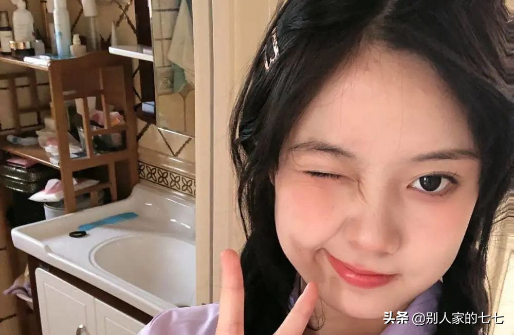 高情商女人的“套路”：对男人越坏，他越离不开你，很有用
