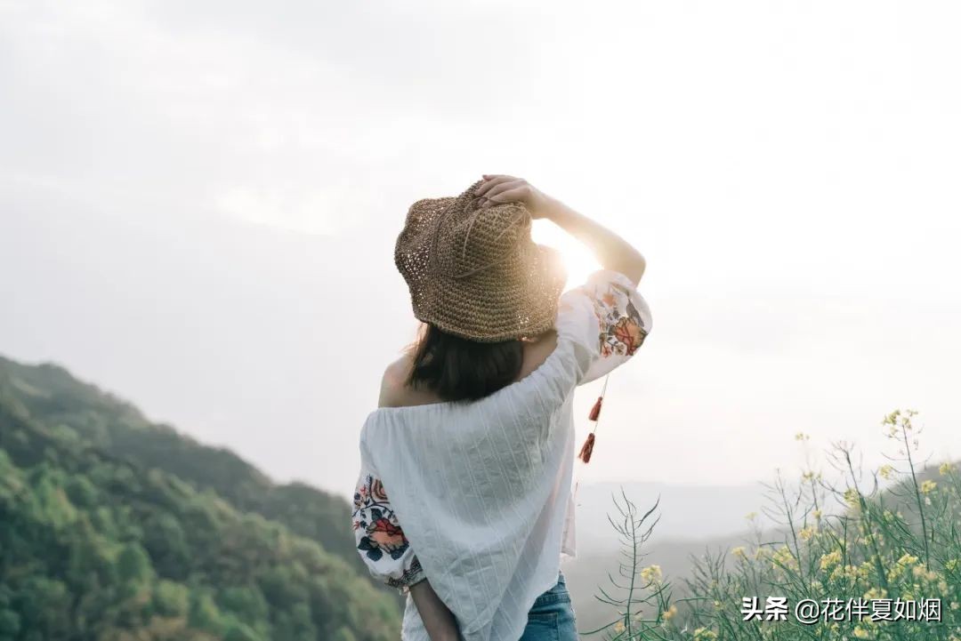 关于背影说说大全(说说背影大全唯美伤感) _晶羽文学网