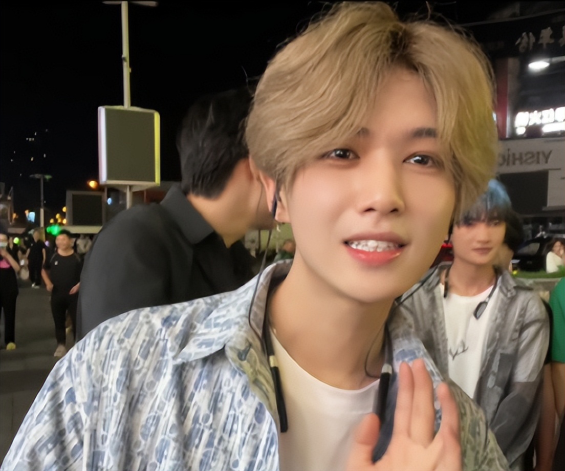 山寨男团ESO正在玩火，不仅遭到粉丝集体抵制，还可能被起诉侵权