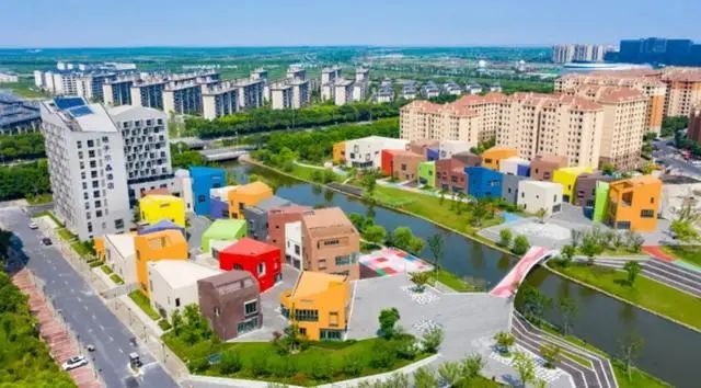 两个2021年中国十大丑陋建筑评选结果重磅揭晓