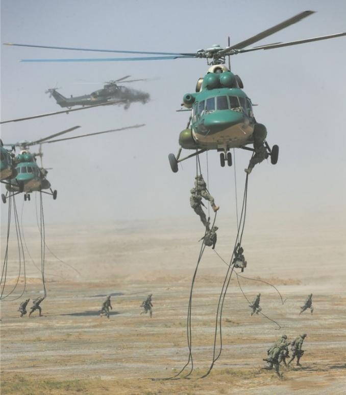 做好大规模作战准备?空中突击旅武器有多先进?30分钟可达台岛