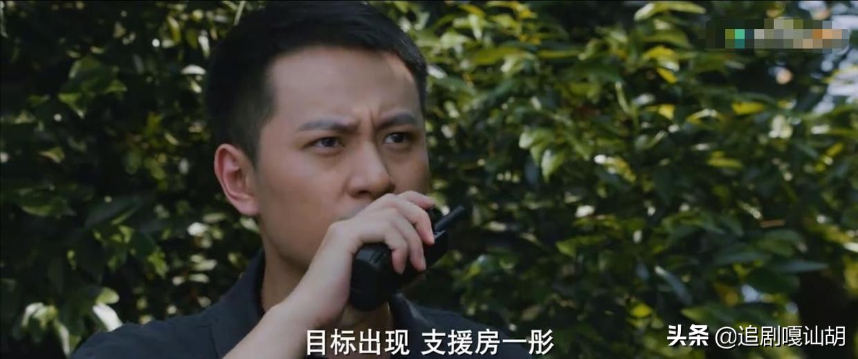 《通天塔》崔志明的出现让剧情扑朔迷离，莫非是“刺猬”冒充他？