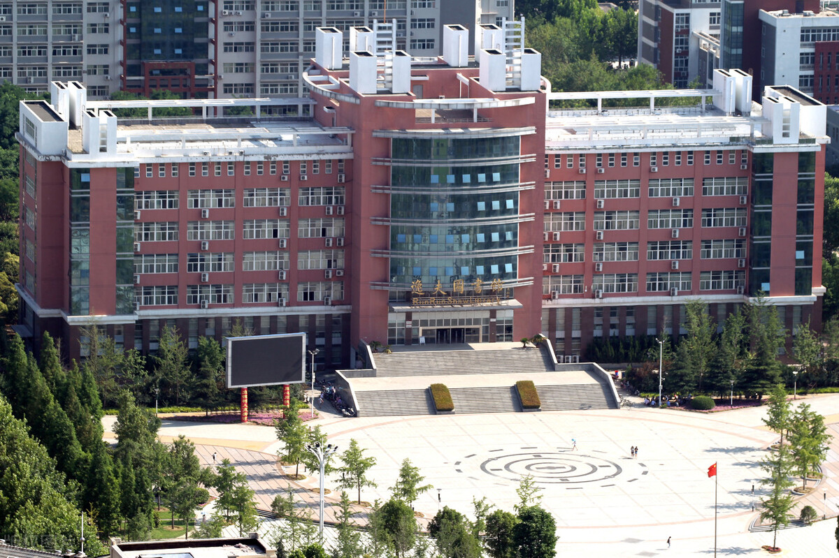 重庆大学，西安电子科技大学，这两所院校该怎么选？