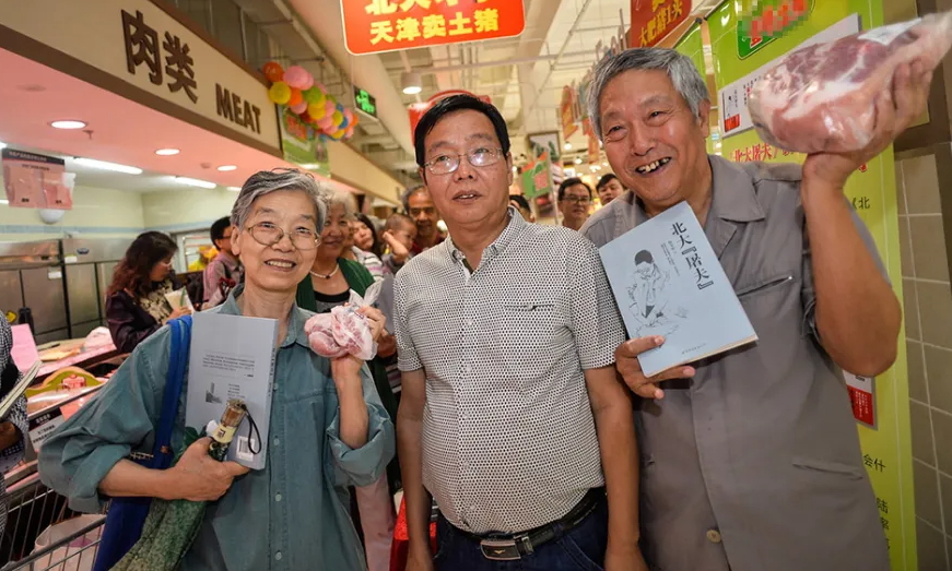 北大宿舍3人10年的变化：比7位数存款更可贵，是她们的人生选择