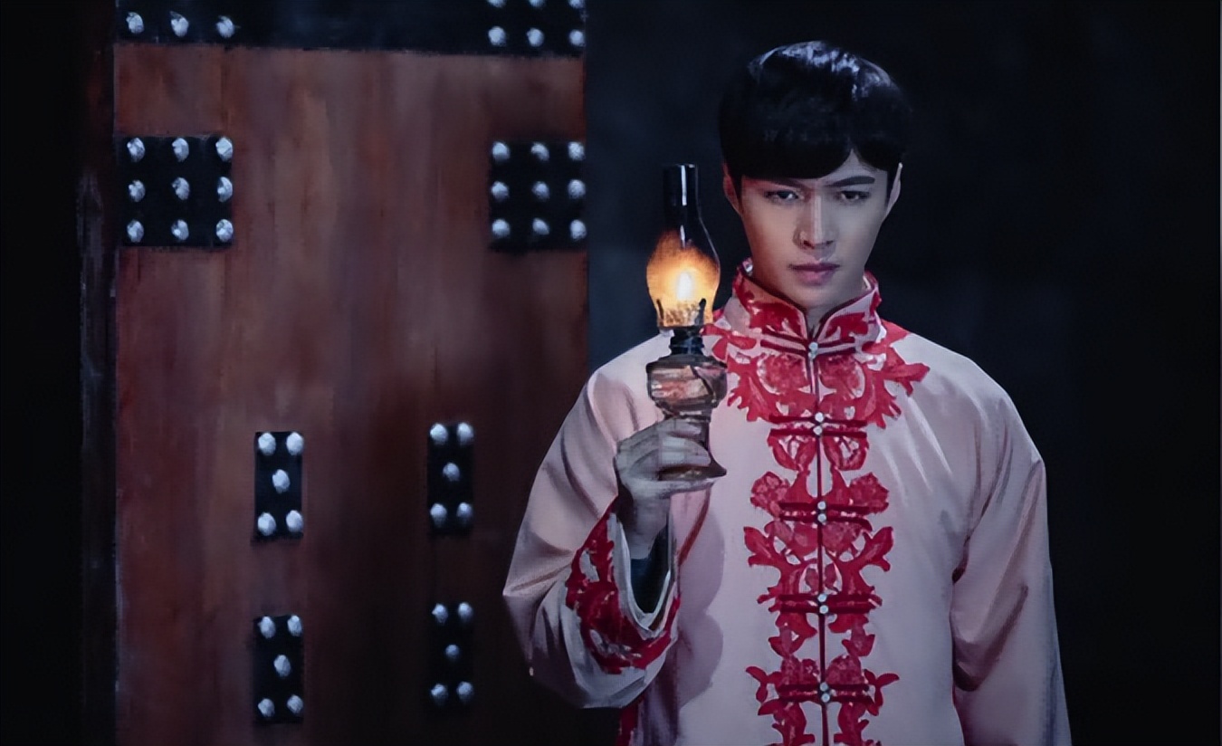 “气质不行”别穿长衫！这12位民国贵公子，完美诠释什么叫儒雅