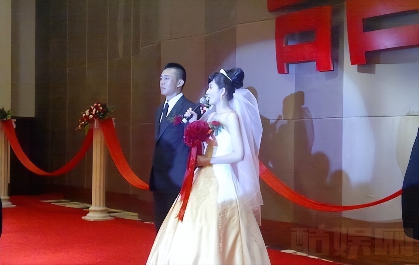 演员潘雨辰，失败的婚姻让我终身难忘，和女儿相依为命很幸福