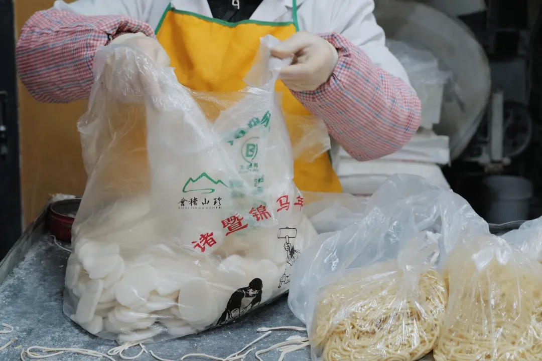 没想到有一天,在菜场被馋哭