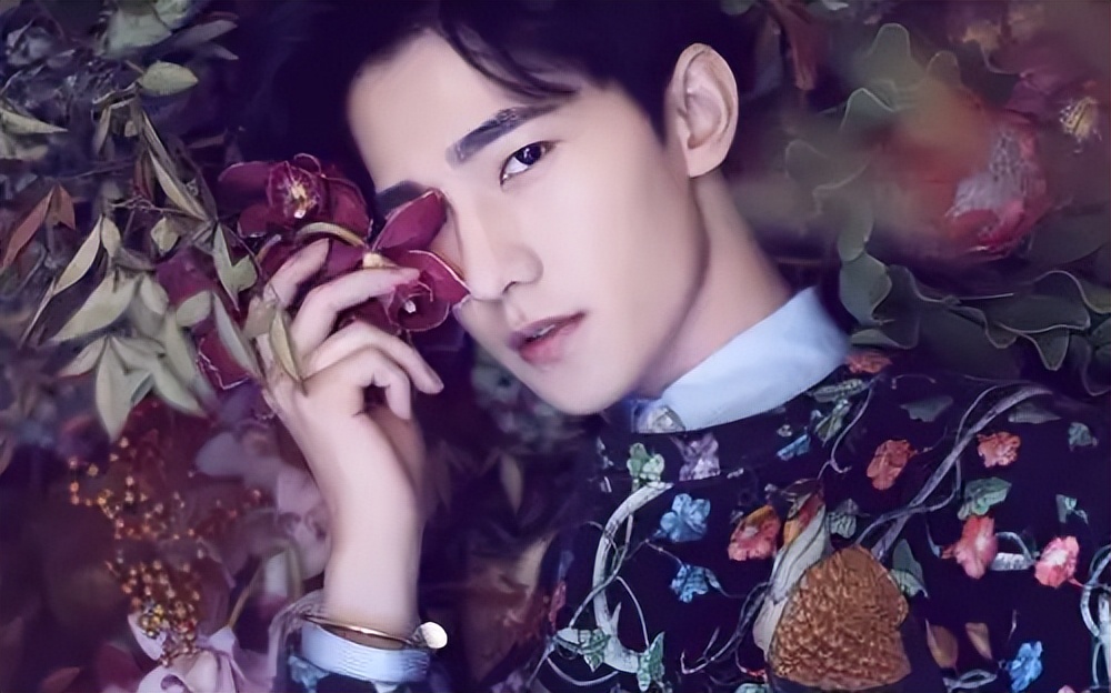 2022上半年男星人气榜前十，肖战上榜，王俊凯只能排第四