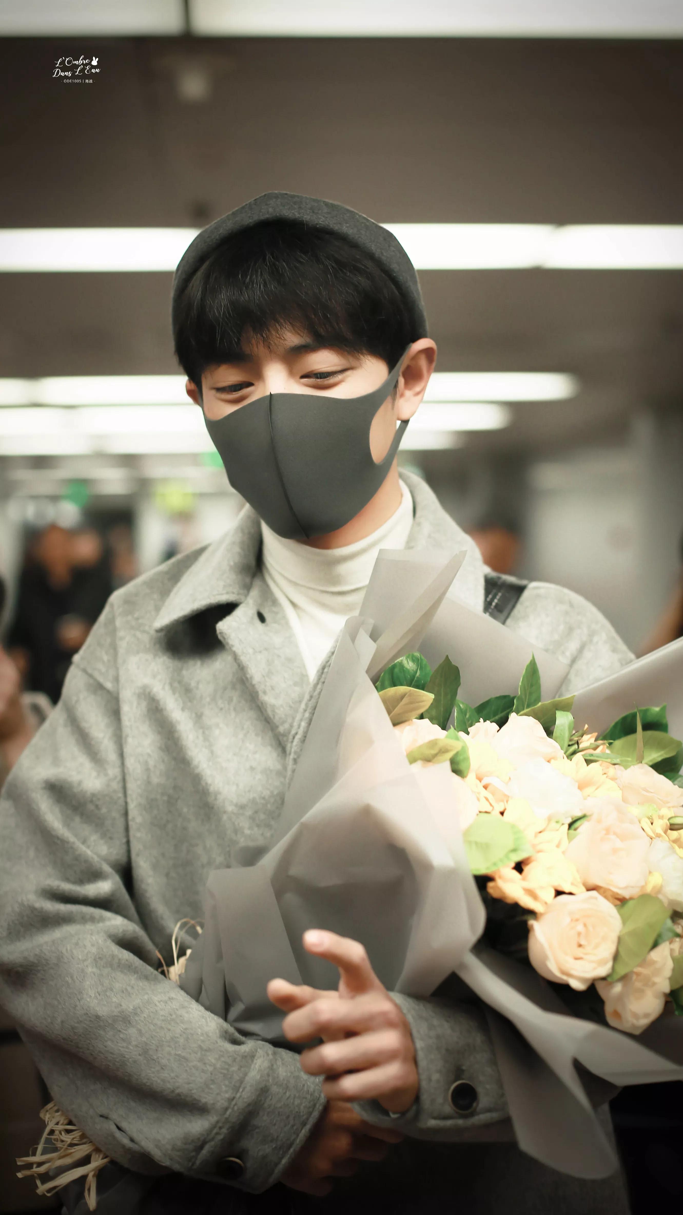 考古肖战:2018年9月—12月机场时间线汇总,今天请叫我收图狂魔