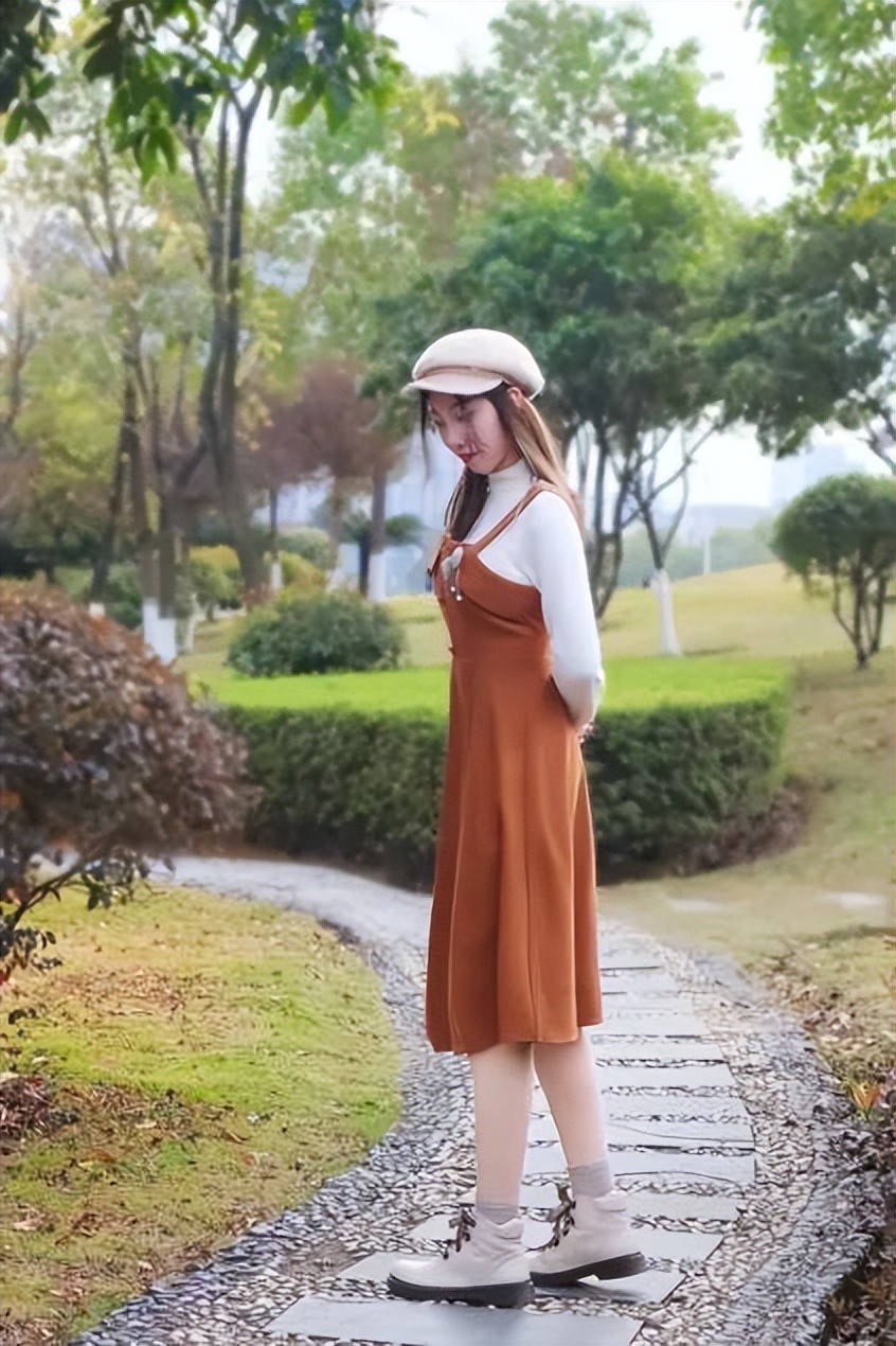 出身军人家庭，她是985学霸，本科负责政府标书整改，现已入职央企！