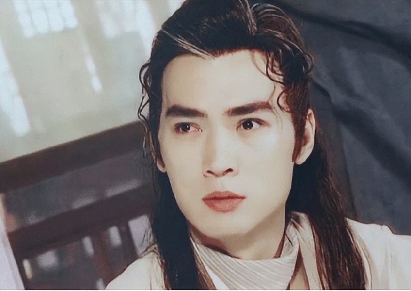 剑眉星目，风度翩翩，这10位男明星的长相，击中了国人审美