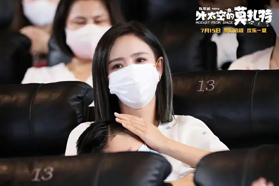 梅婷的美，佟丽娅的大气，霍思燕的温柔，是无数人的幻想吧