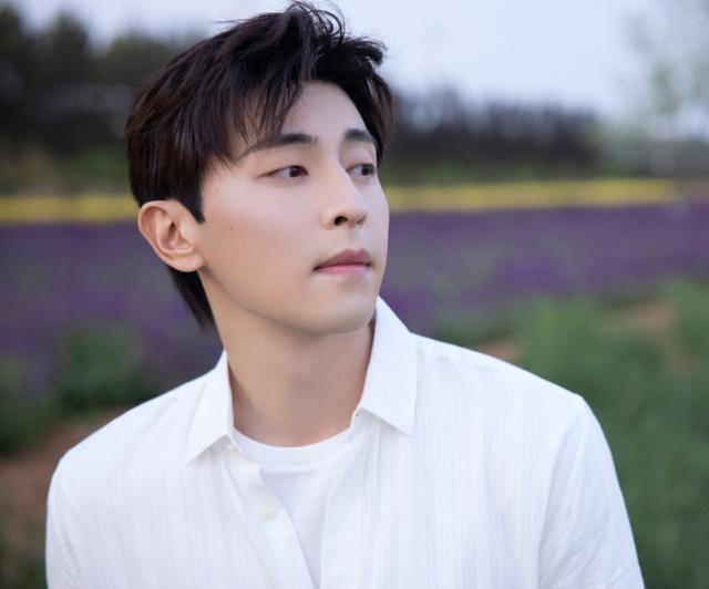 “流量小生”邓伦：跑过龙套做过平模，出演《白鹿原》终获肯定