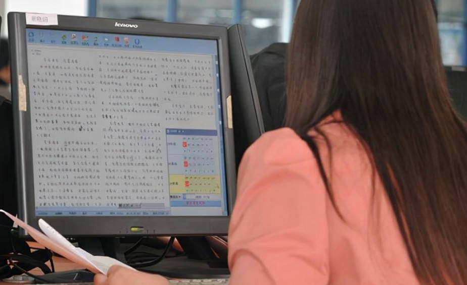 高中生“冰墩墩”字体火了，可爱又圆润，高考加分项这不就来了