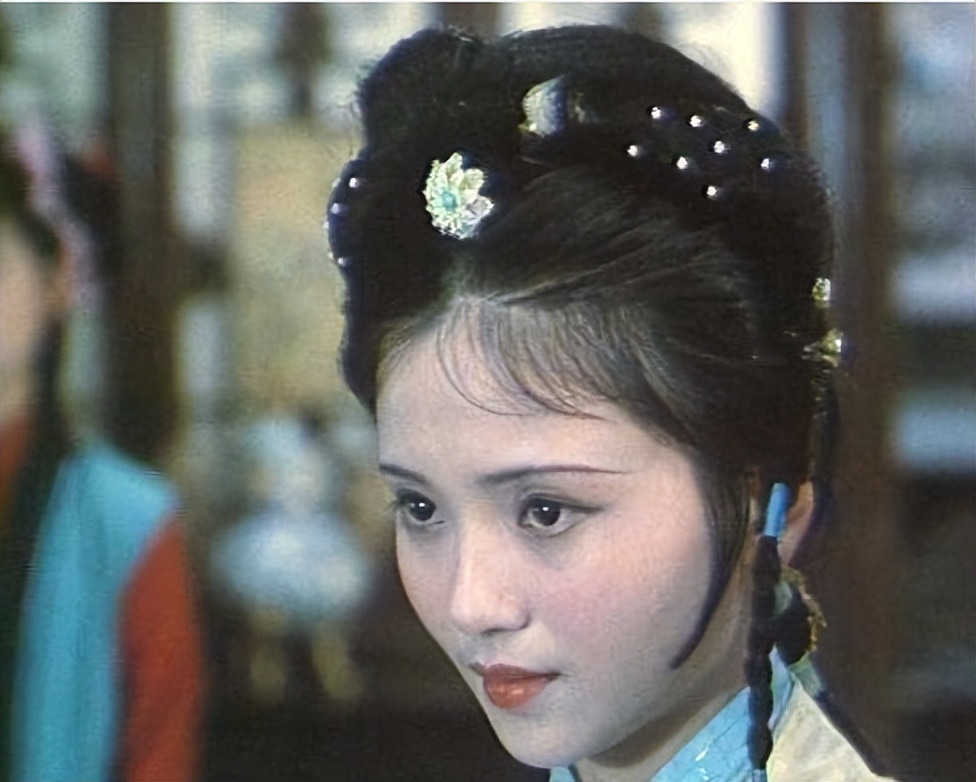 早期古装美女天花板，只服这9位，桃花眼，樱桃嘴，个个百里挑一