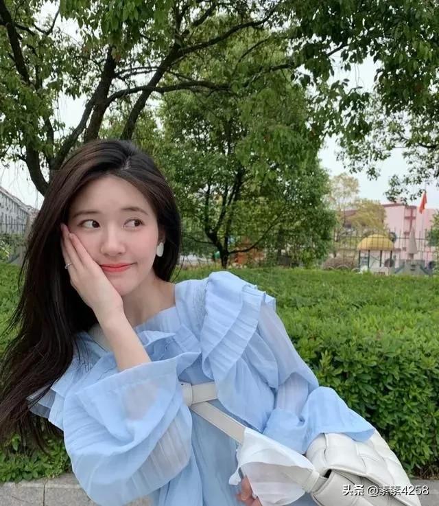 中国内地演员赵露思