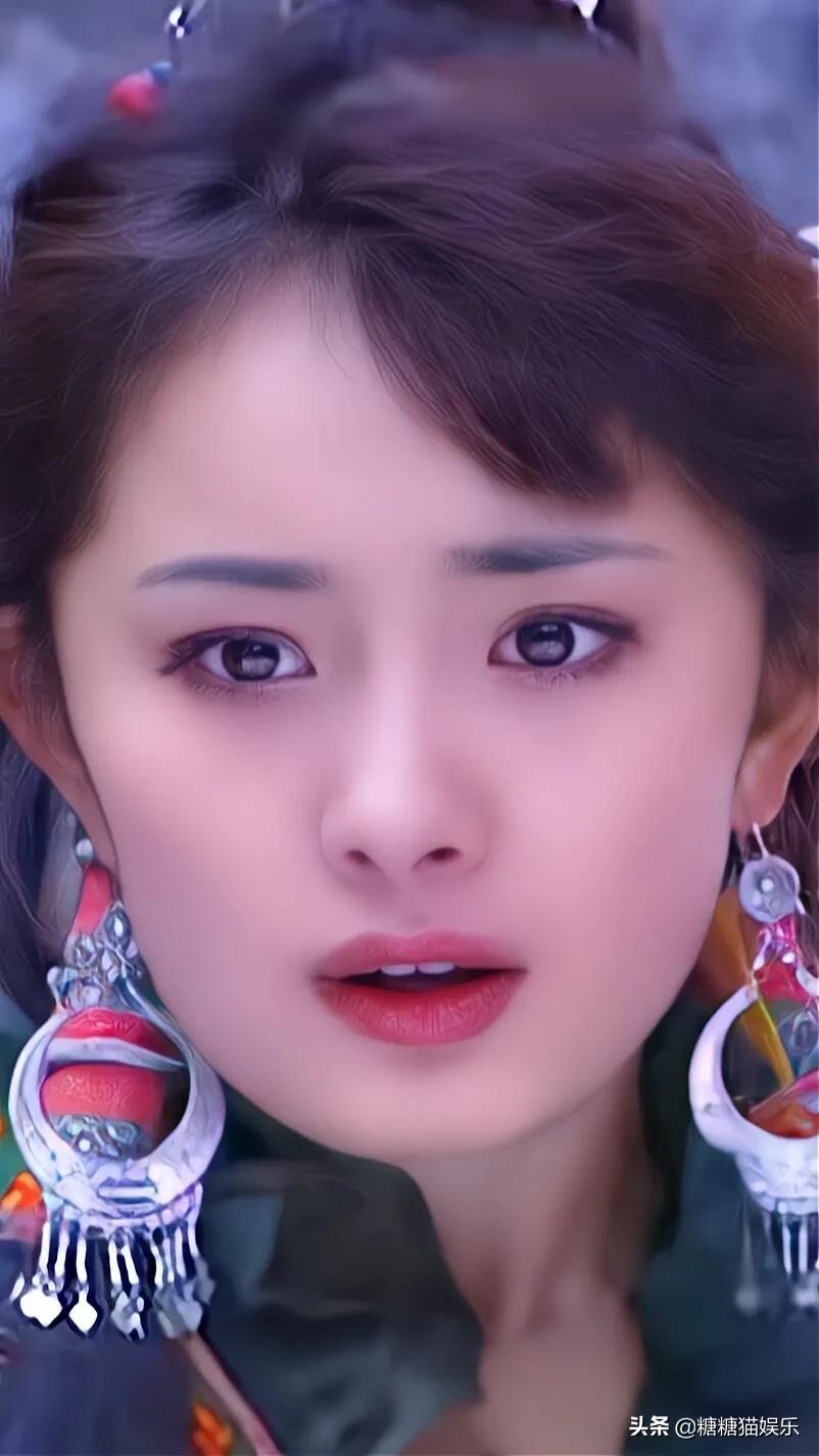 18岁的杨幂：清纯漂亮，灵动可爱