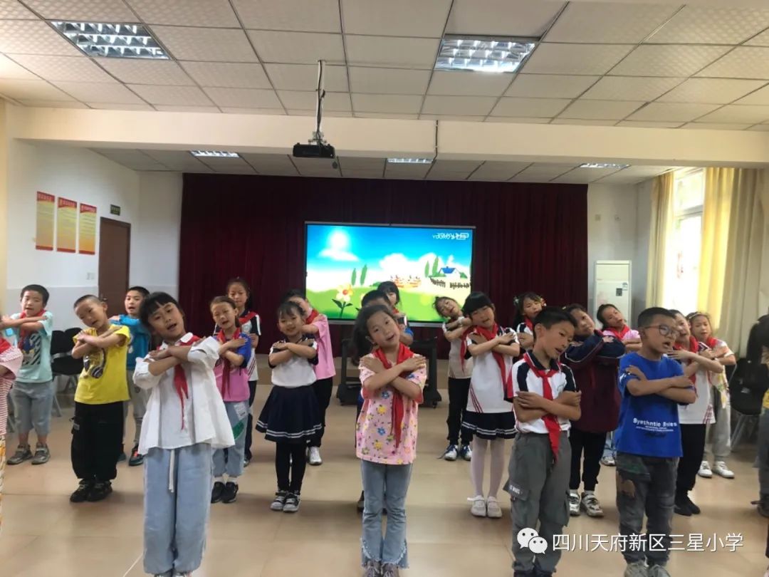 天府新区三星小学举行“金芙蓉”声乐比赛以及六一文艺节目初选