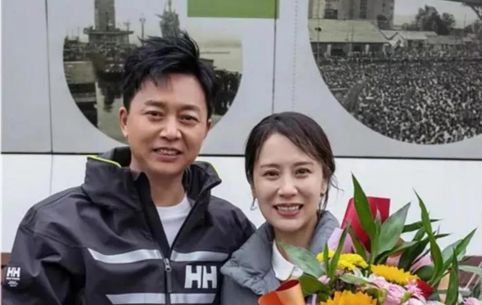 由黄磊 刘奕君 海青 梅婷主演《张卫国的夏天》即将上演大家记得收看