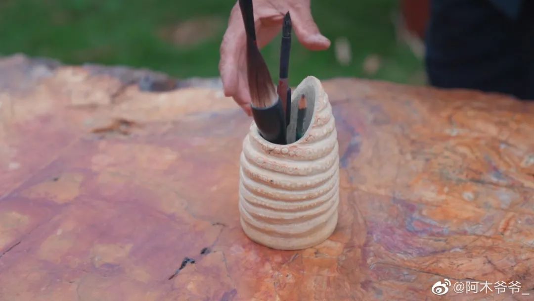 油管获赞1000万，广西大爷造出2600年前鲁班凳，千万老外大赞厉害