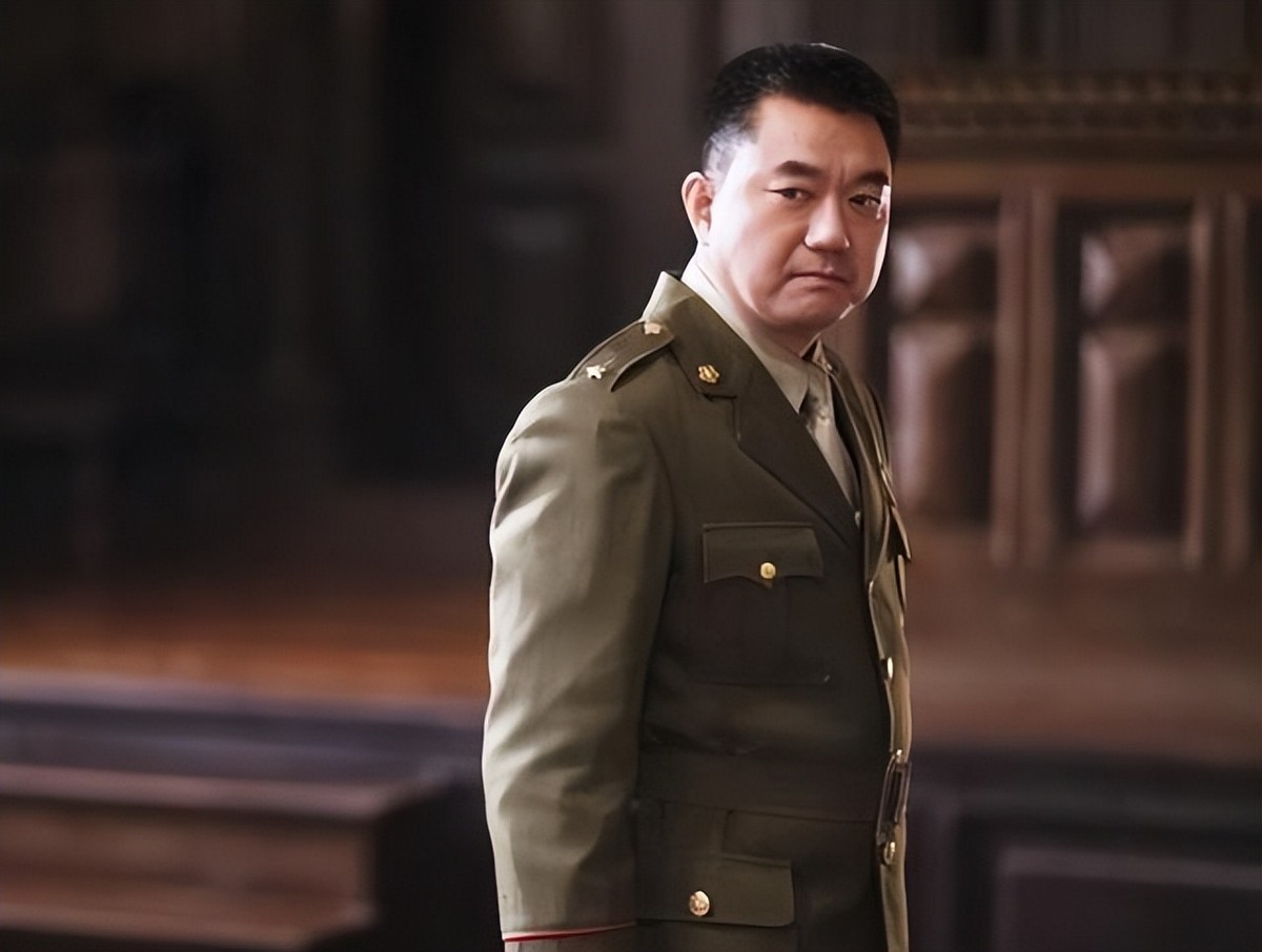 同样是演彭德怀，把董勇、宗利群、丁笑宜放在一起，差别就出来了