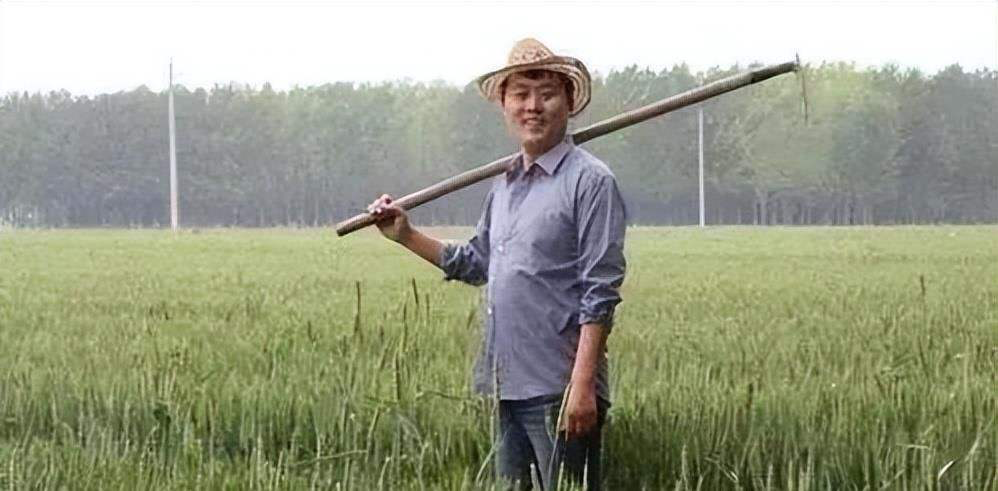 草根歌手刘大成：父亲陪我走上成名之路，走红后不忘农民本色