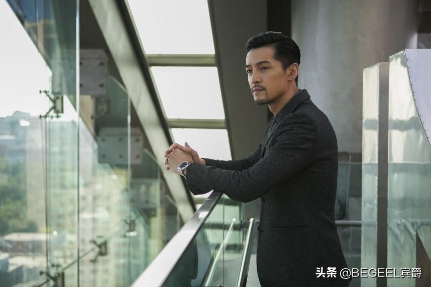 王菲那么爱他不是没道理！看他的手表，就知道处女座的男人情商高