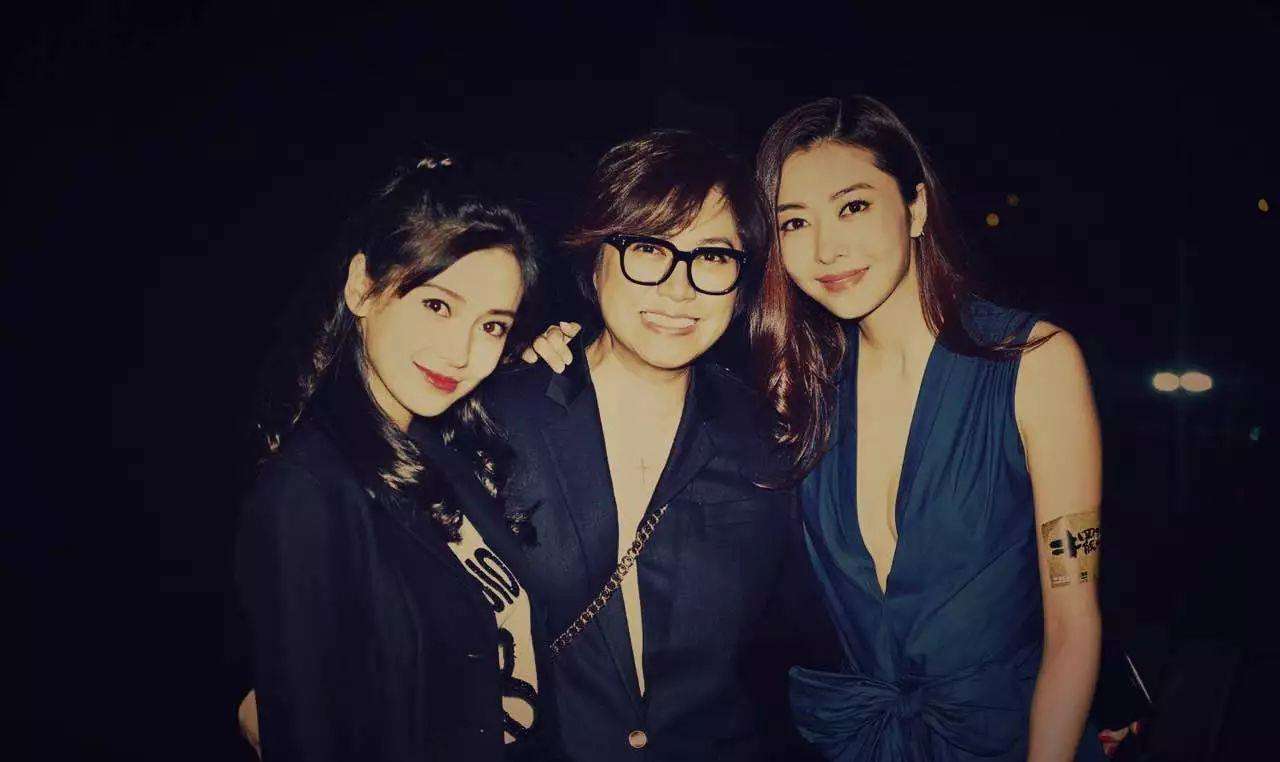 Angelababy:小嫩模变成大明星,4年赚12亿,黄晓明为她做了嫁衣