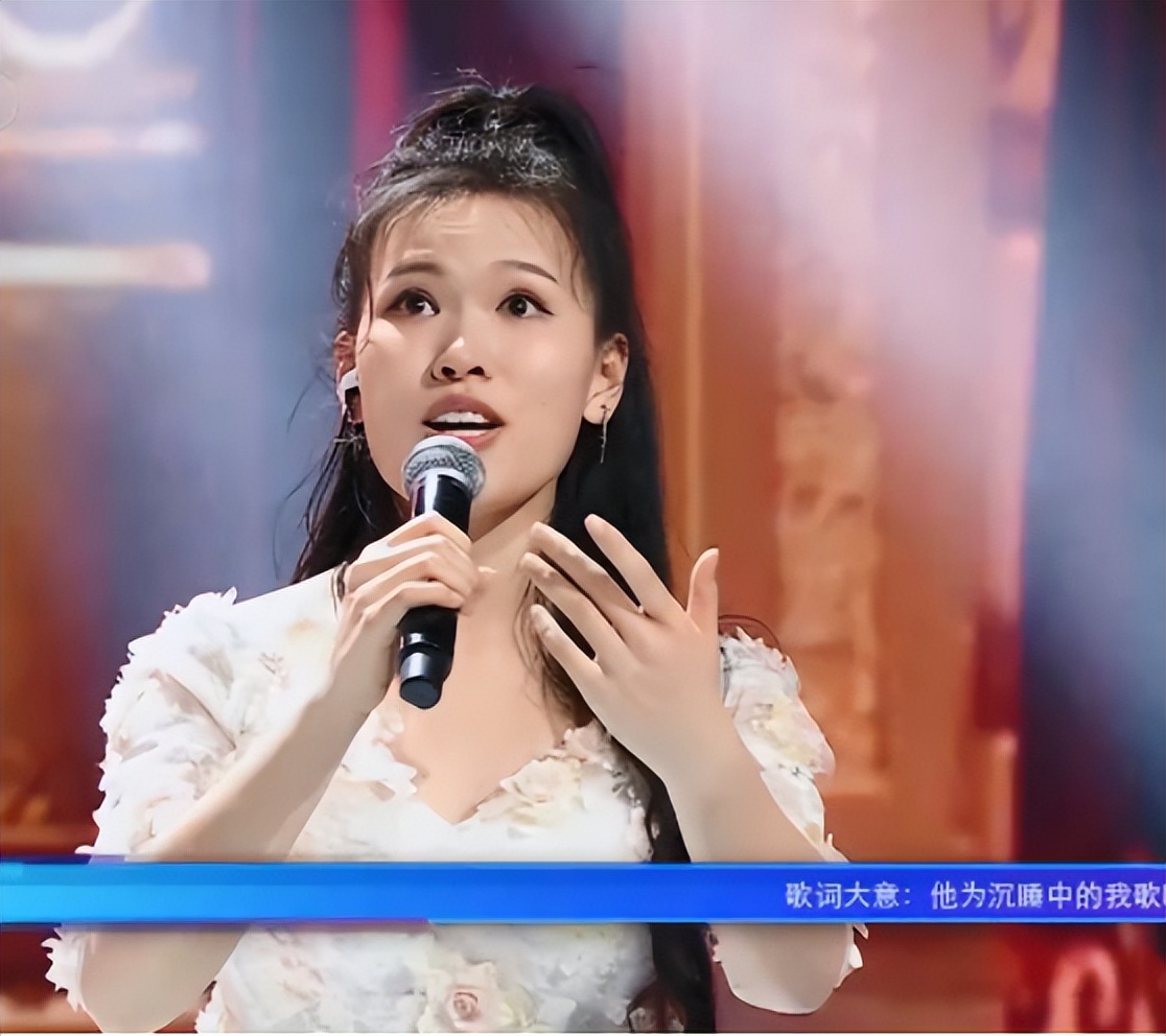 新改版的《星光大道》2022年7月第一期开始了怎么开场主持人换了