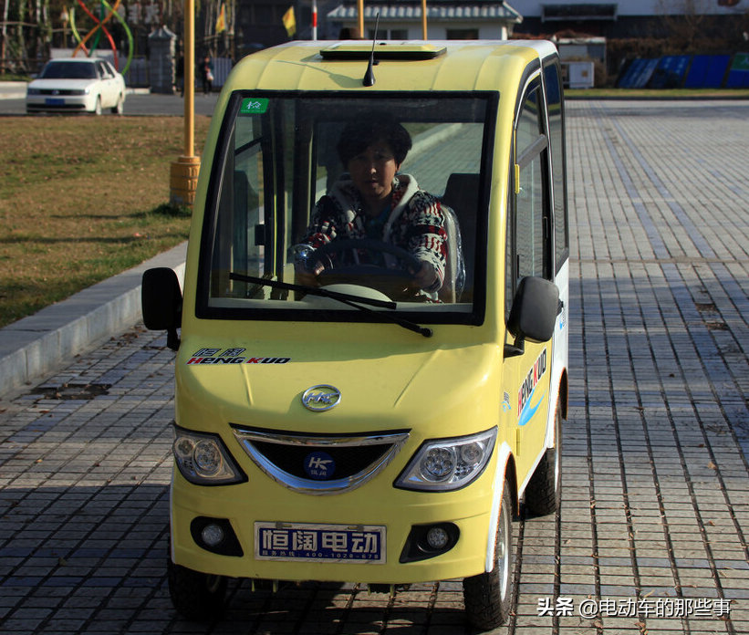 低速四輪電動車也就是我們常說的老年代步車或者老頭樂,這種車型一直