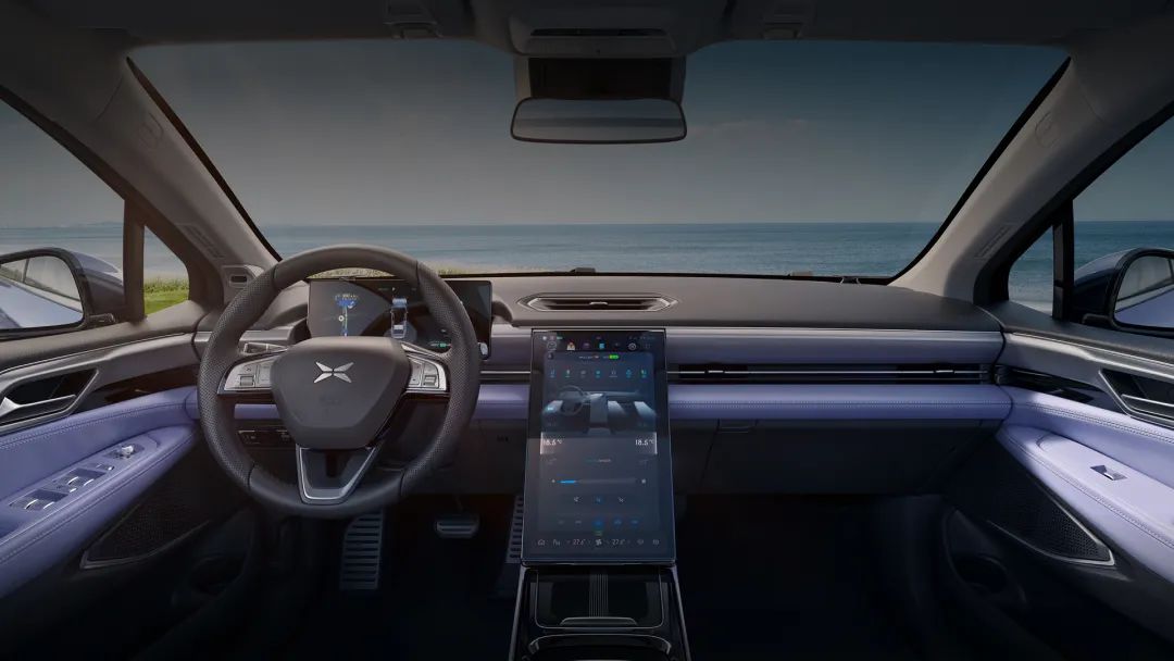何小鹏反对多屏背后：汽车屏幕内卷兴盛，是真重要还是伪需求？