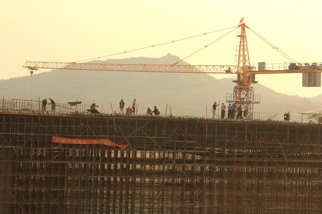 钱多人累、灰尘漫天......在建筑行业做项目会计是怎样的体验？