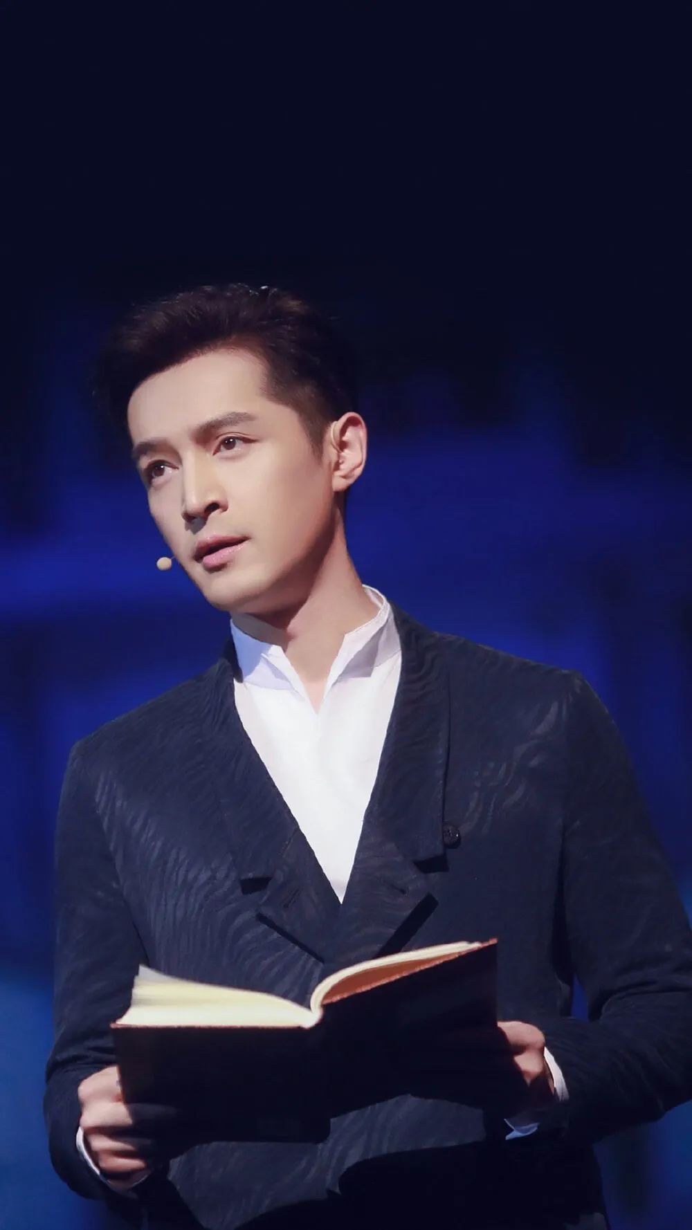 精选男明星壁纸合集｜秦霄贤｜白敬亭｜胡歌｜车银优｜陈立农