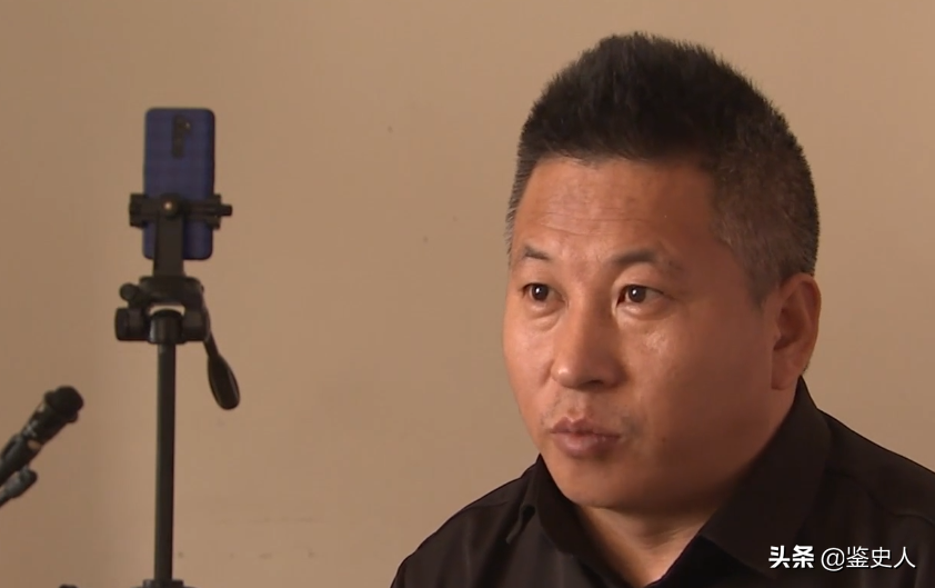 2岁儿子被拐失踪10年，父亲直播寻子，没想到孩子就在附近