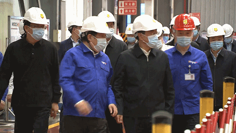 山東省委副書(shū)記楊東奇到濰柴材料成型中心調研