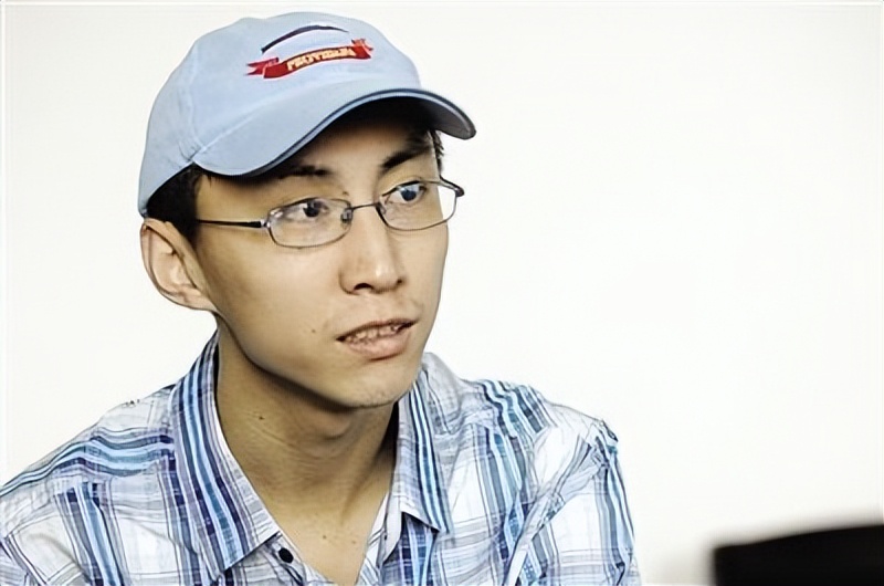 “学渣”逆袭正教授史：22岁攻克世界大难题，23岁升为985教授