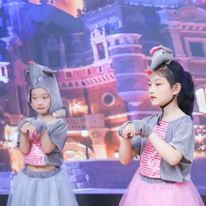 花田花绽，阅读悦心｜双流区黄甲小学举行读书节之阅读表演赛