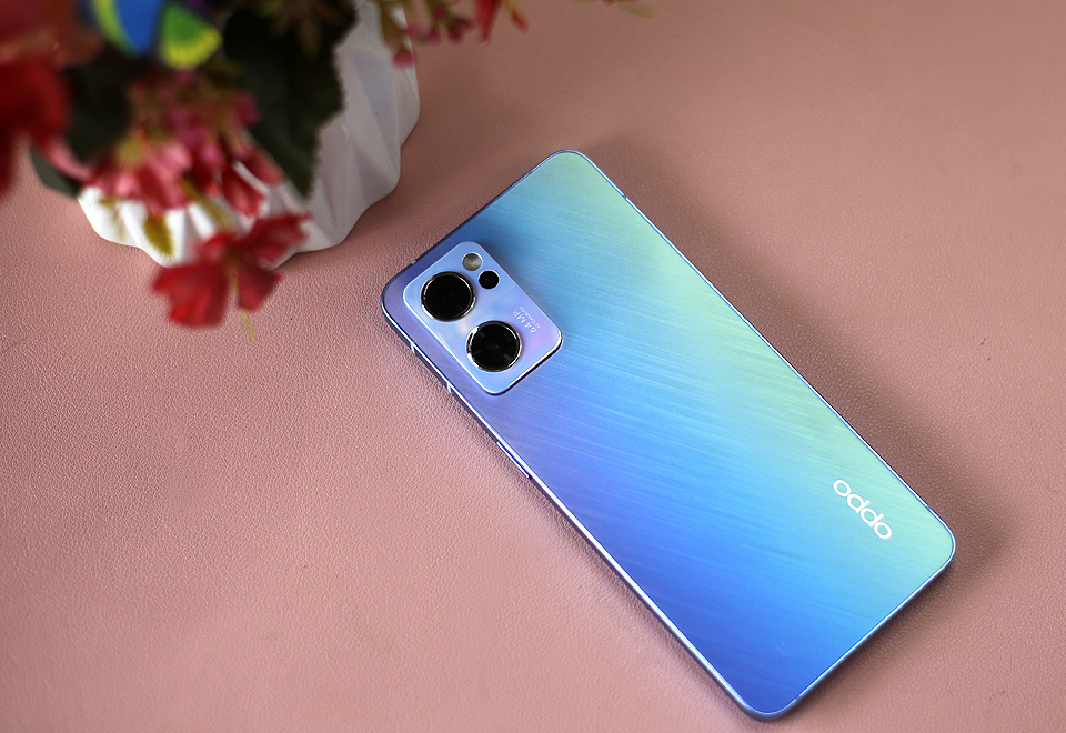 打卡四十七楼天台大排档，OPPO Reno7手机随拍