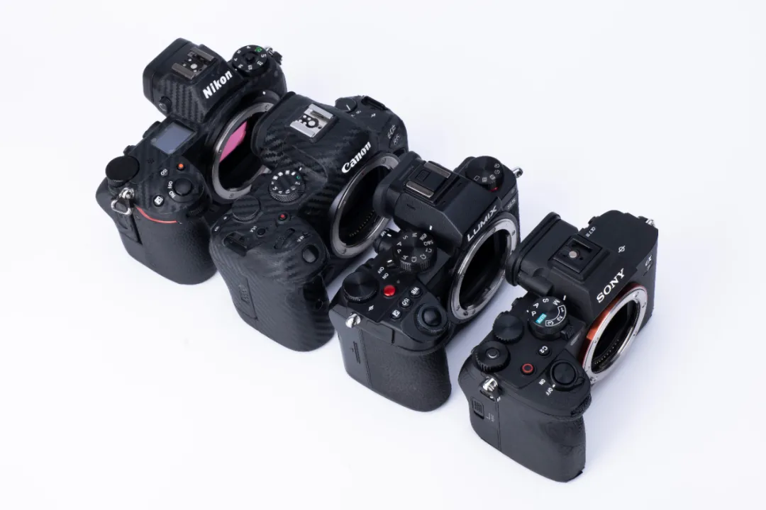 索尼α7iv佳能r6尼康z6ii松下s5上