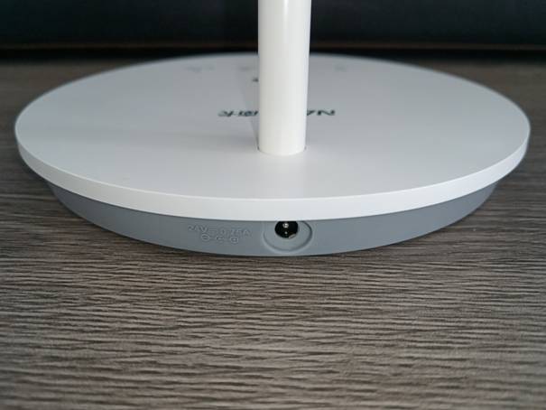 保护孩子视力的超级英雄-南卡L1护眼台灯评测