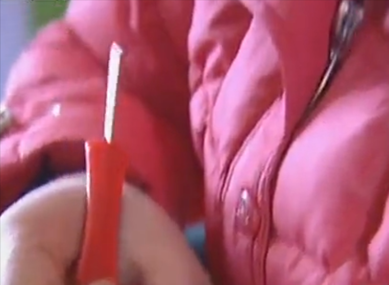 04年，成都男子携妻遭车祸致妻子2级伤残，6年向法院提出8次离婚