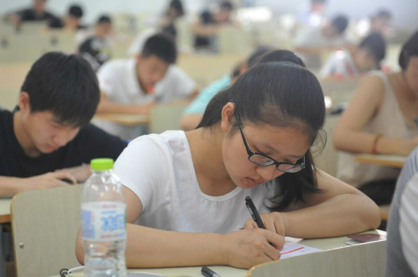 高校将禁止学生四六级刷分？教育部门作出回应，报名门槛将会调整