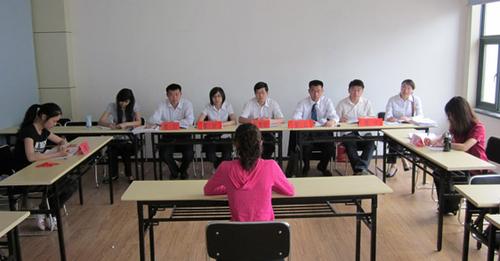 名校MBA復(fù)試真題合集，助你一臂之力 林晨陪你考研