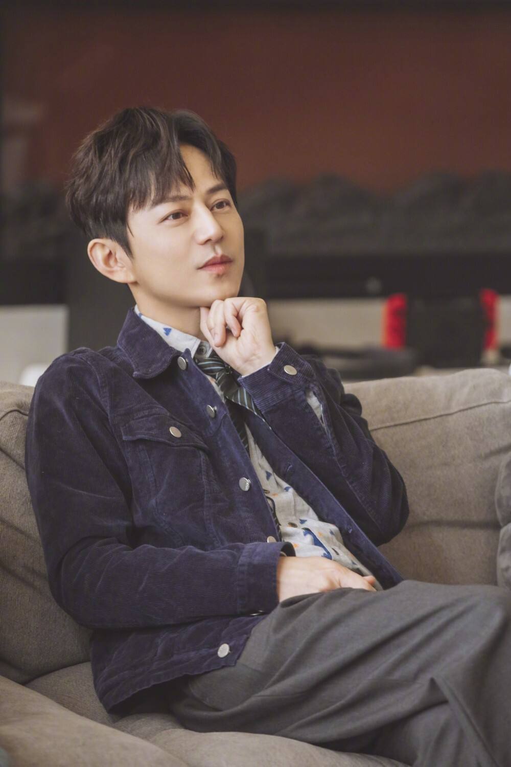 48岁的何炅，也走到了今天