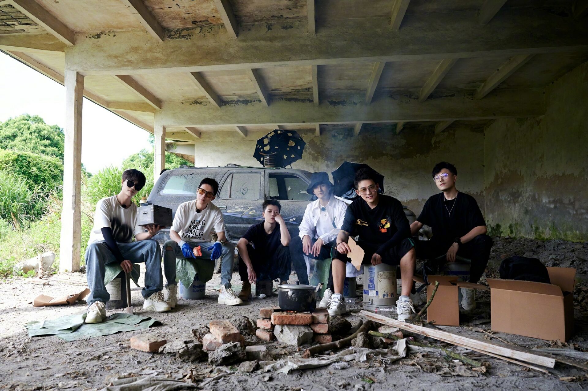 热“综”推荐，6个大男人，错过，你就失去了这个夏天最大的快乐