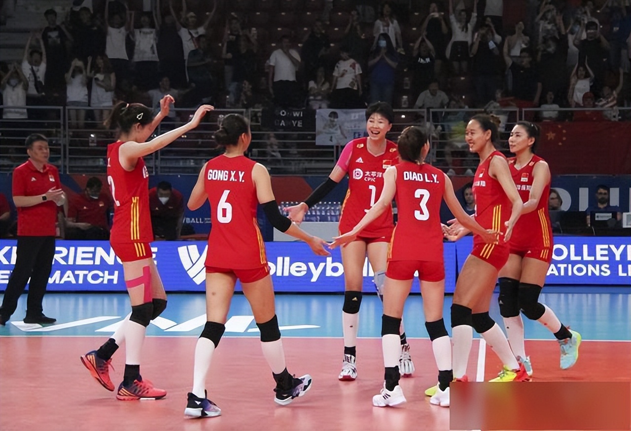 上午7点!国际排联正式官宣:中国女排遭遇严重危机,球迷吐槽声一片