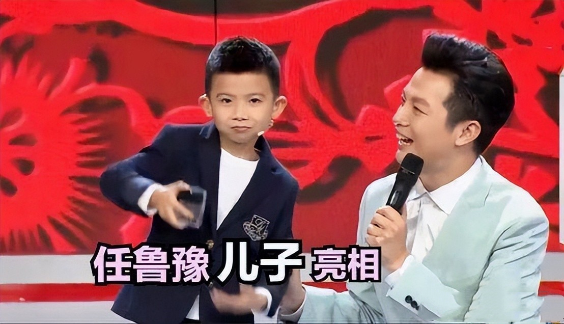 4月刚过4天，就有15个瓜，偷税漏税，被打掉牙齿，个个都是大瓜